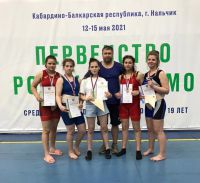 В период с 12 по 16 мая в городе Нальчик проходило Первенство России по борьбе сумо среди юношей и девушек до 15, 17, 19 лет.